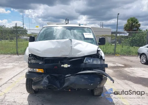 2023 Chevrolet Express Cargo Rwd 2500 Regular Wheelbase Wt из США, поврежденный, VIN 1GCWGAFP9P1179921